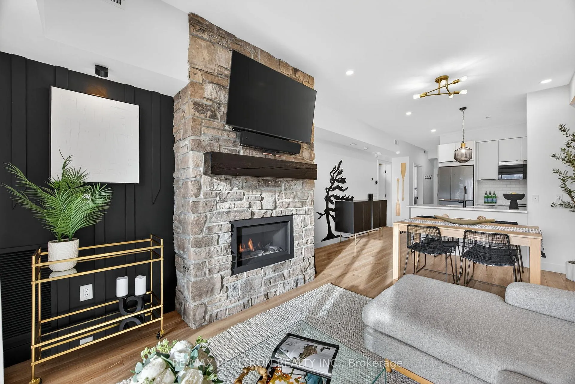 Photo 31 of Unit 305, 18 Beckwith Lane, Blue Mountains — HOMEH