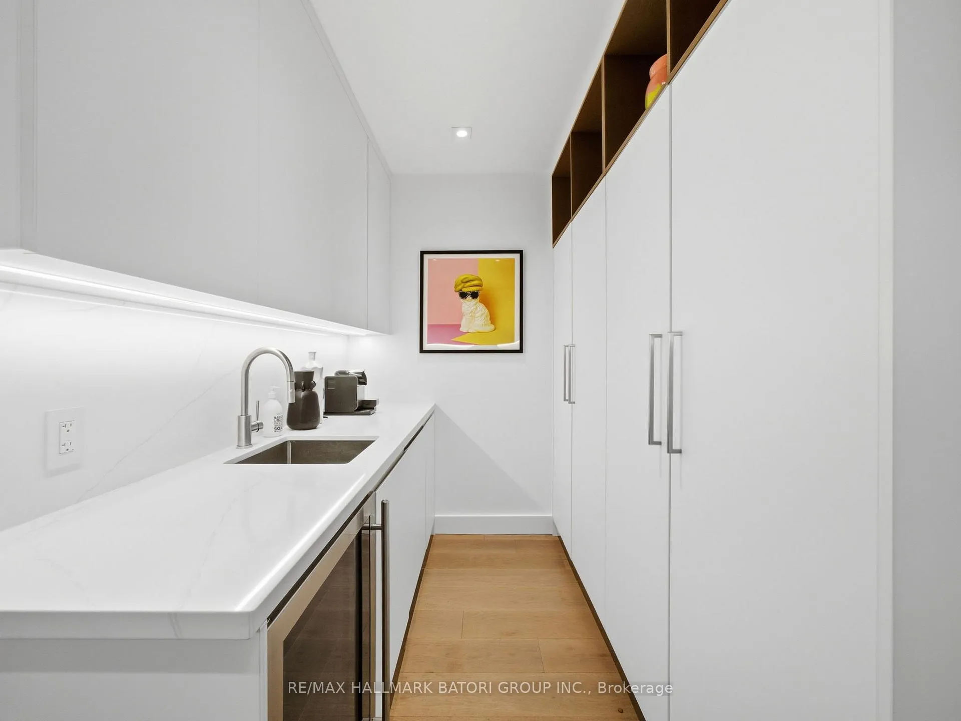 Photo 16 of 716 Briar Hill Avenue, Toronto, Forest Hill North — HOMEH