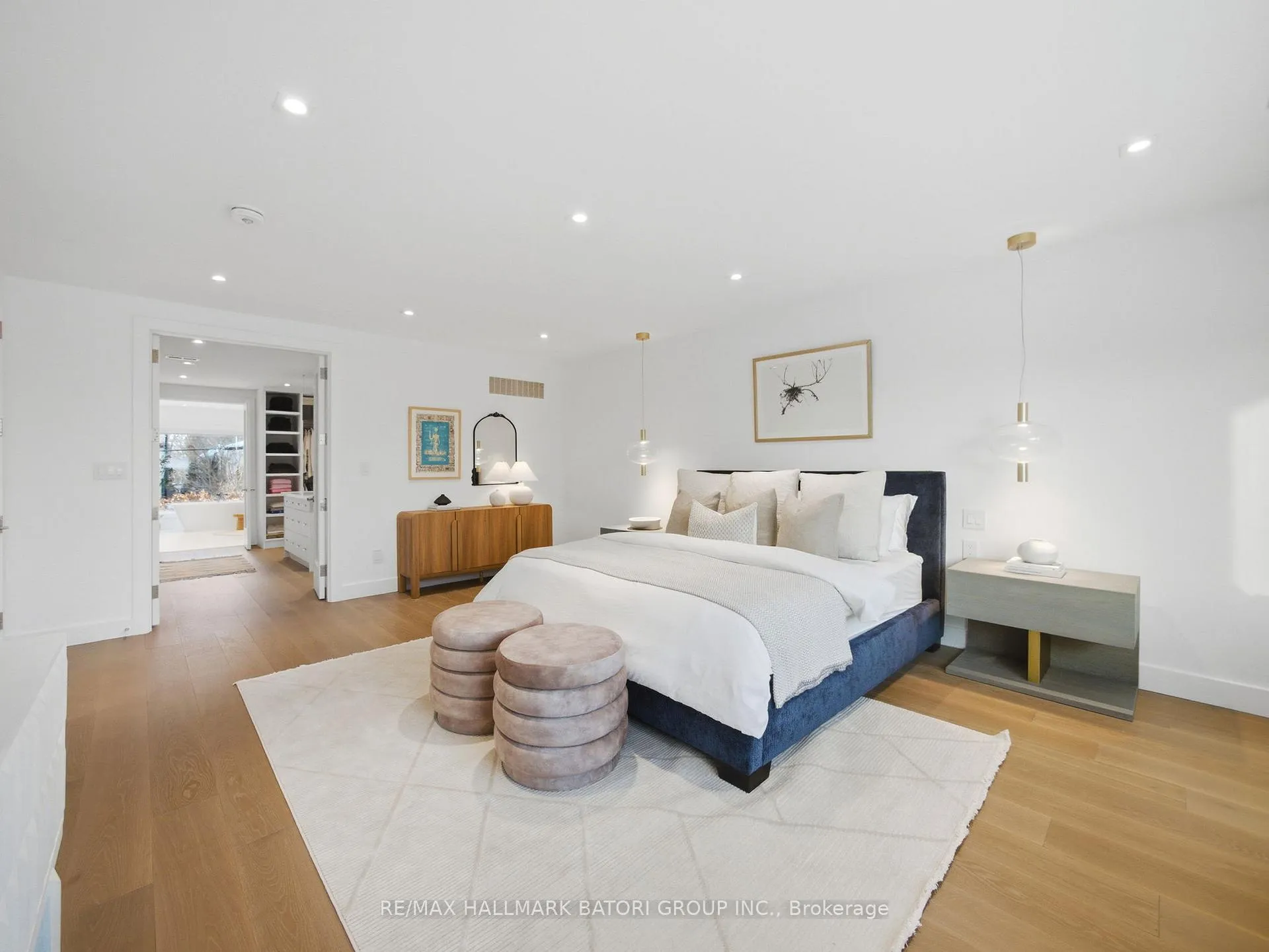 Photo 24 of 716 Briar Hill Avenue, Toronto, Forest Hill North — HOMEH
