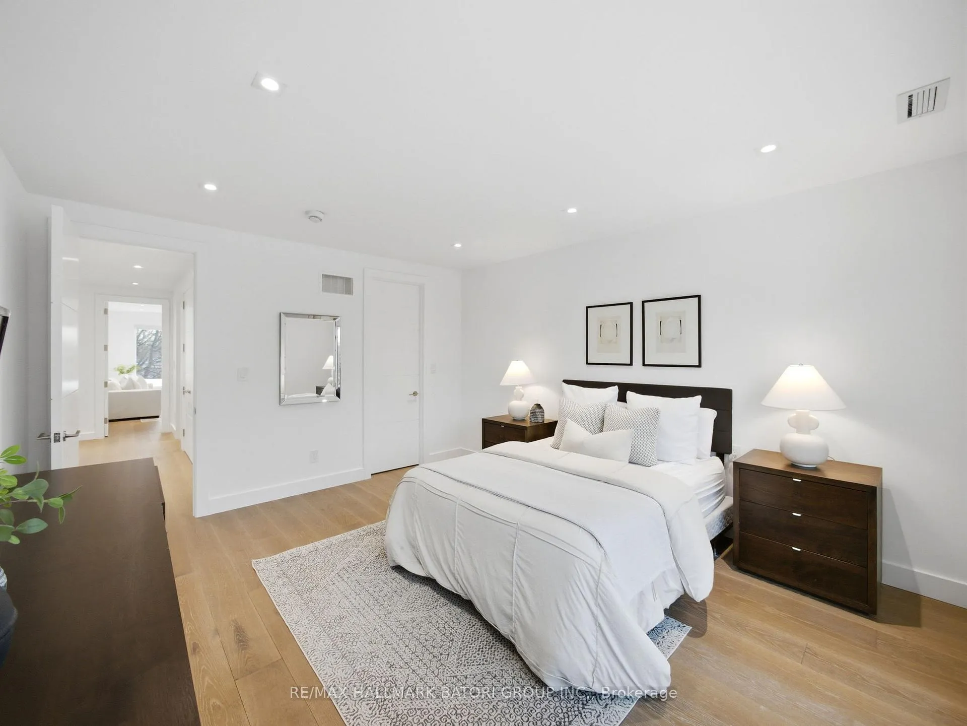 Photo 32 of 716 Briar Hill Avenue, Toronto, Forest Hill North — HOMEH