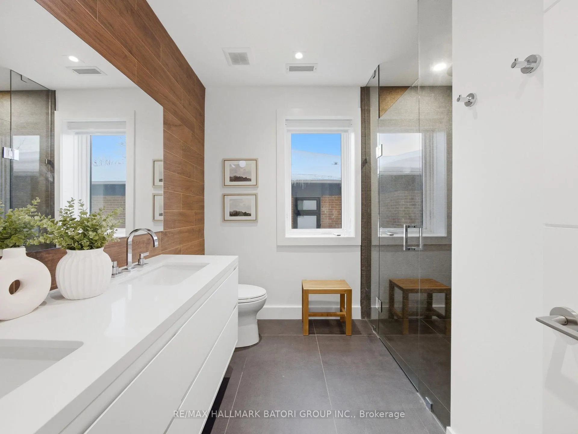 Photo 33 of 716 Briar Hill Avenue, Toronto, Forest Hill North — HOMEH