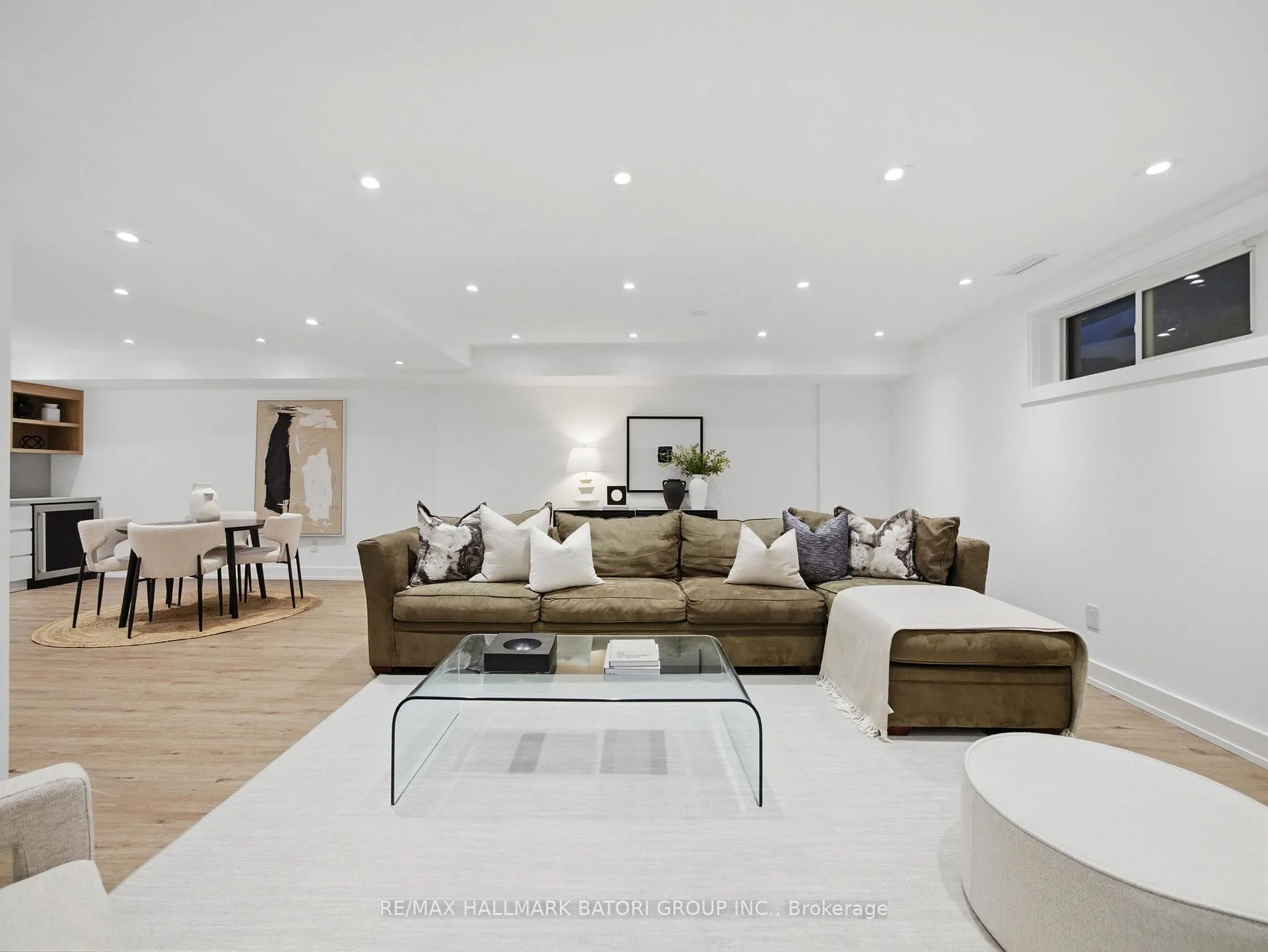 Photo 35 of 716 Briar Hill Avenue, Toronto, Forest Hill North — HOMEH