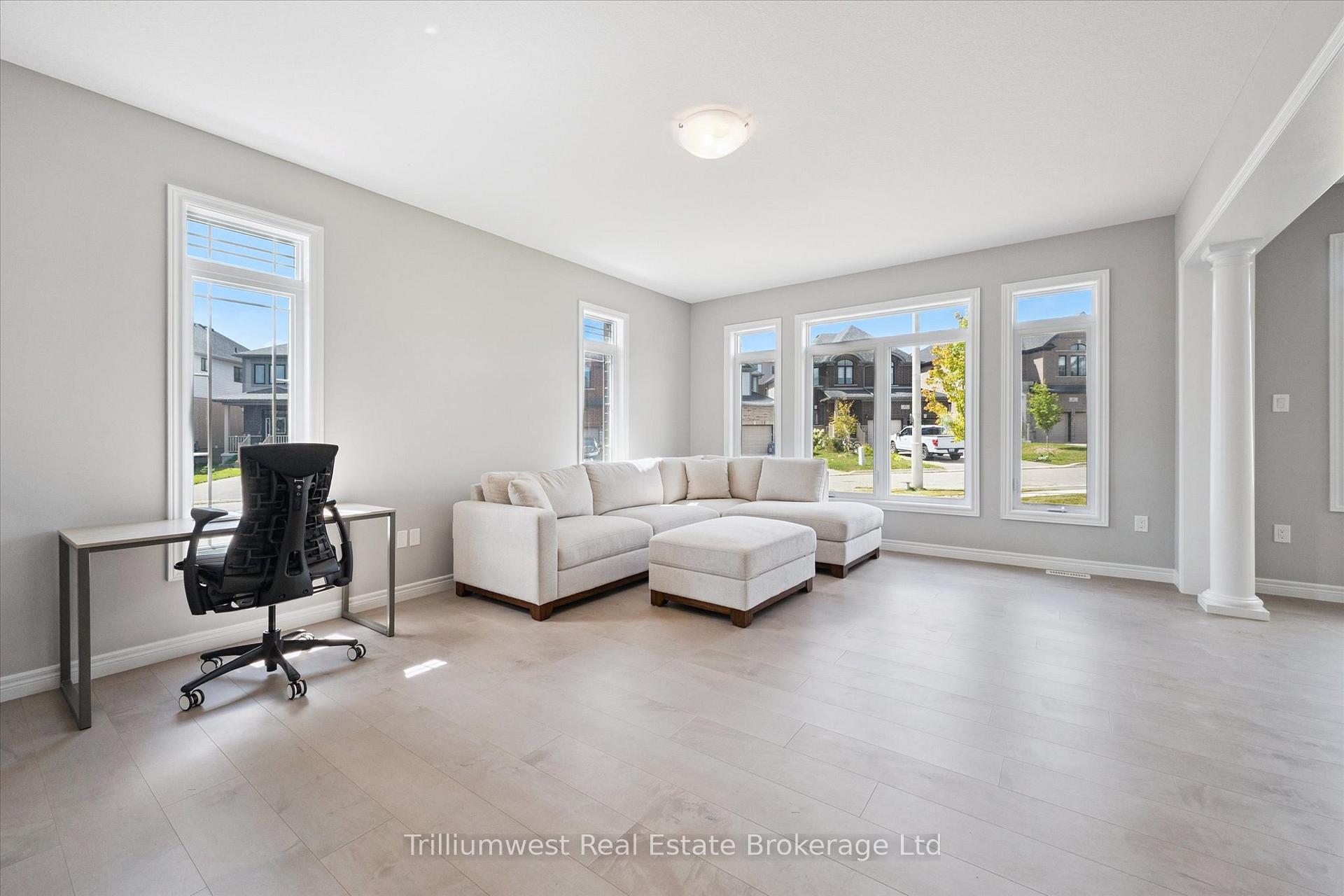 Photo 6 of 18 Everton Drive, Guelph, Grange Road — HOMEH