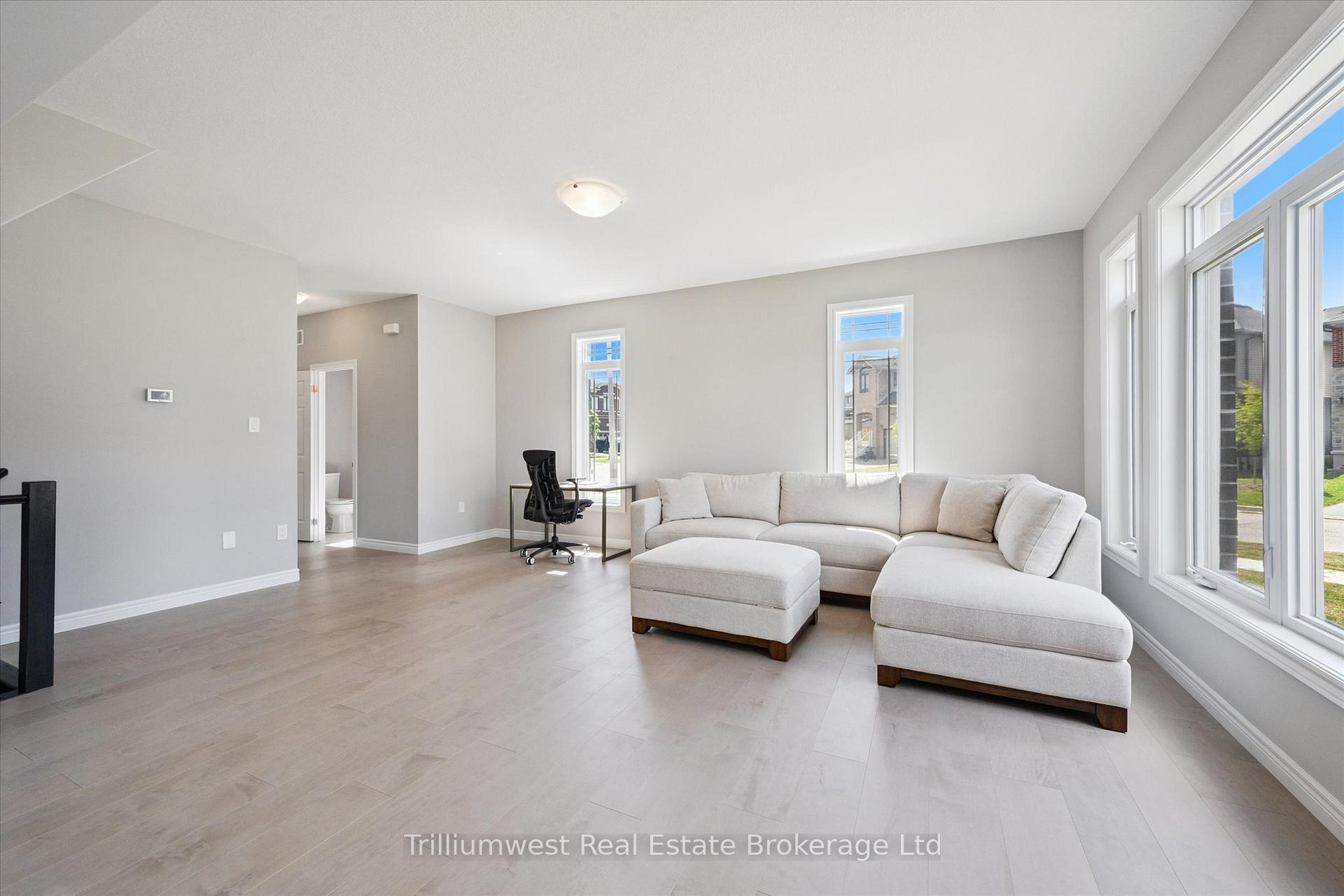 Photo 8 of 18 Everton Drive, Guelph, Grange Road — HOMEH