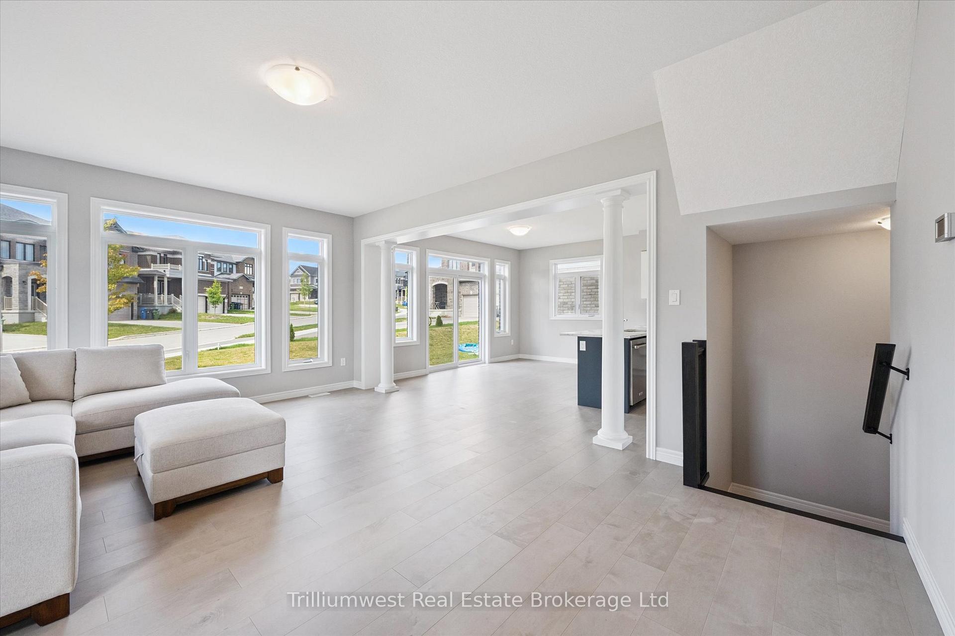 Photo 10 of 18 Everton Drive, Guelph, Grange Road — HOMEH