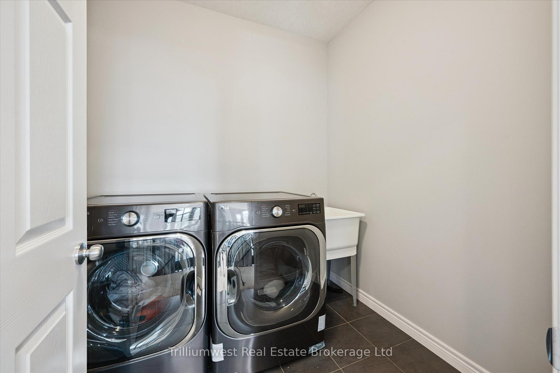 Photo 37 of 18 Everton Drive, Guelph, Grange Road — HOMEH