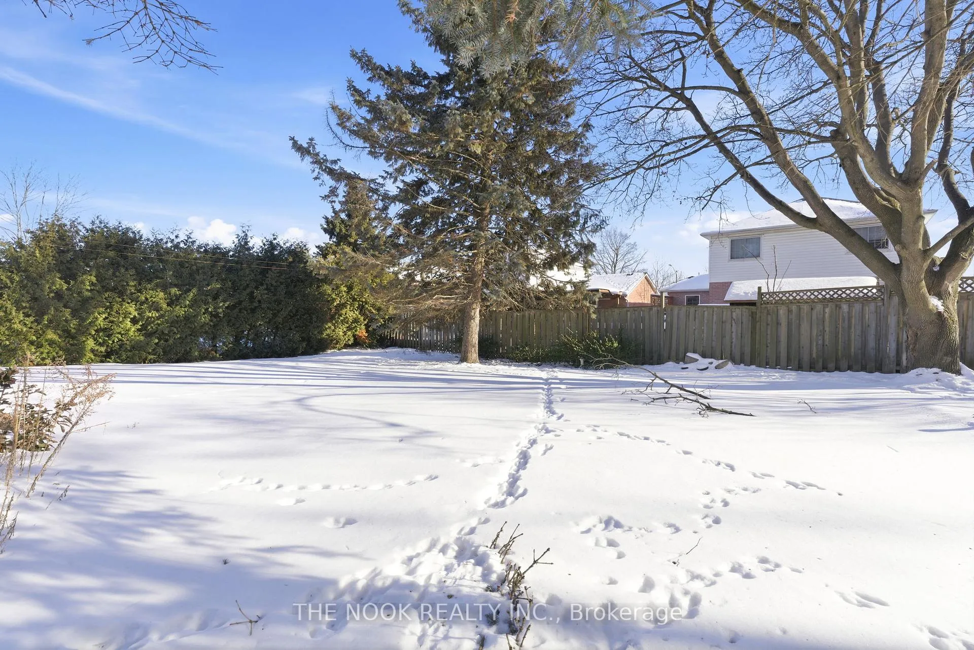 Photo 46 of 37 Concession Street E, Clarington, Bowmanville — HOMEH