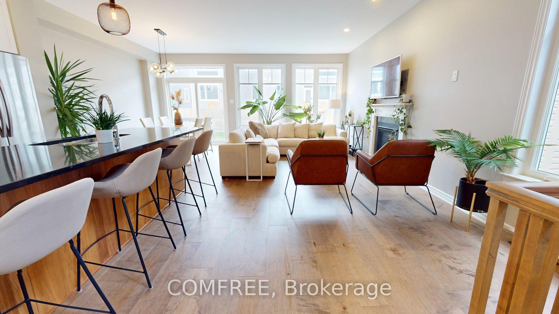 Photo 3 of 515 Sonmarg Crescent, Ottawa, Barrhaven - Half Moon Bay — HOMEH