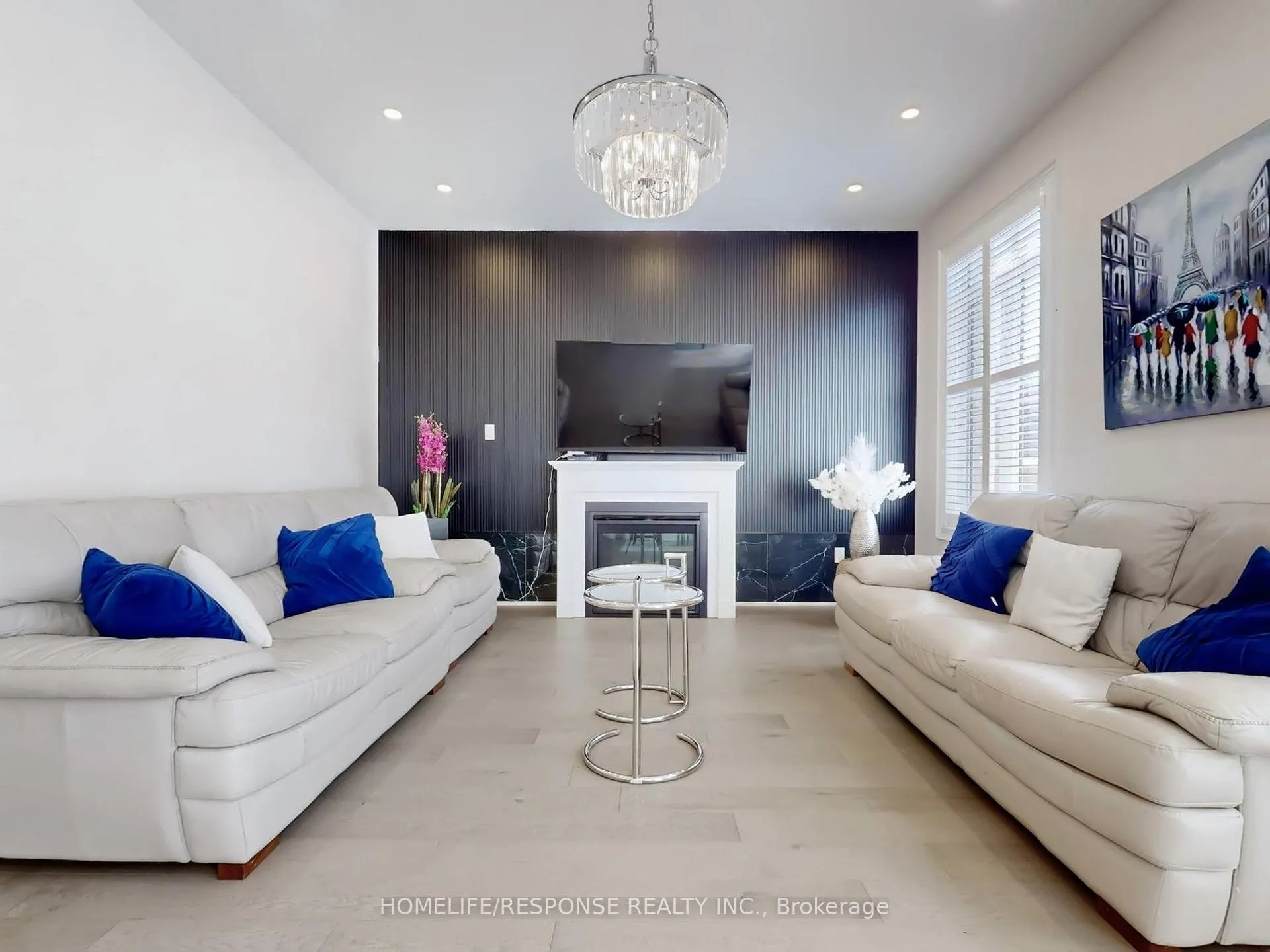 Photo 4 of 141 Auckland Drive, Whitby, Rural Whitby — HOMEH