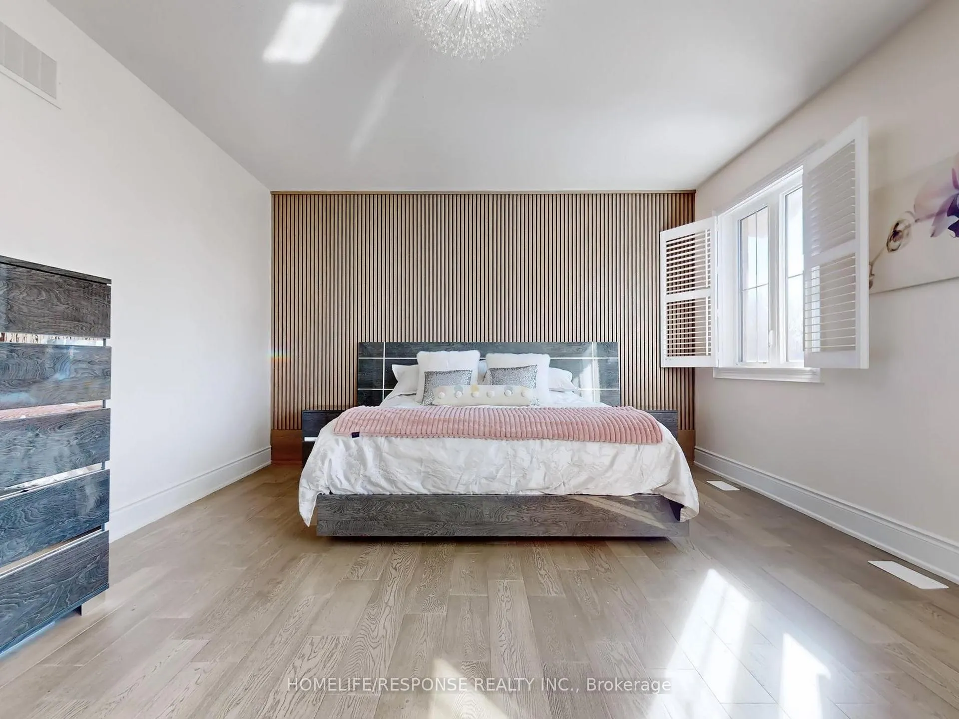 Photo 24 of 141 Auckland Drive, Whitby, Rural Whitby — HOMEH
