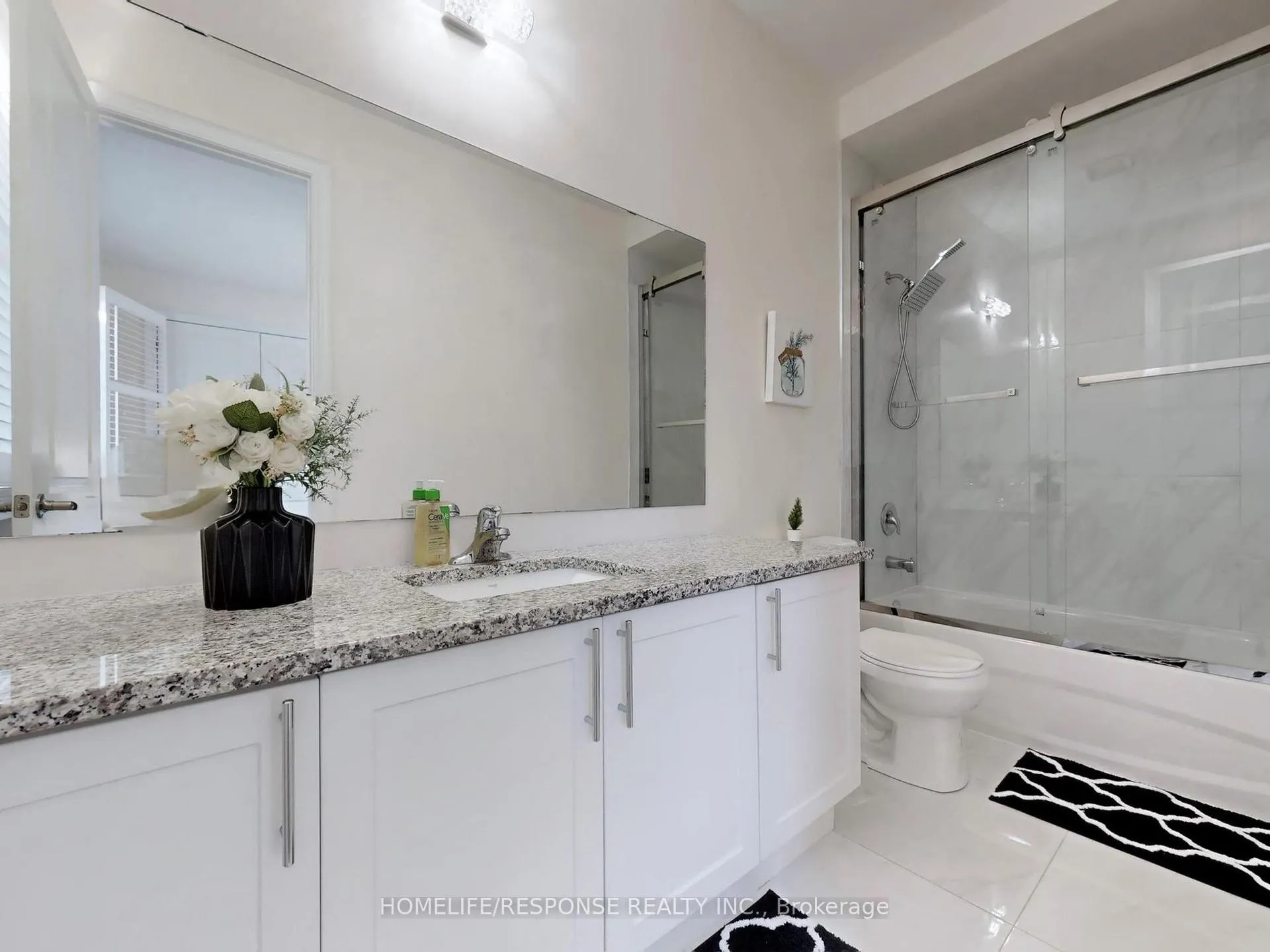 Photo 30 of 141 Auckland Drive, Whitby, Rural Whitby — HOMEH