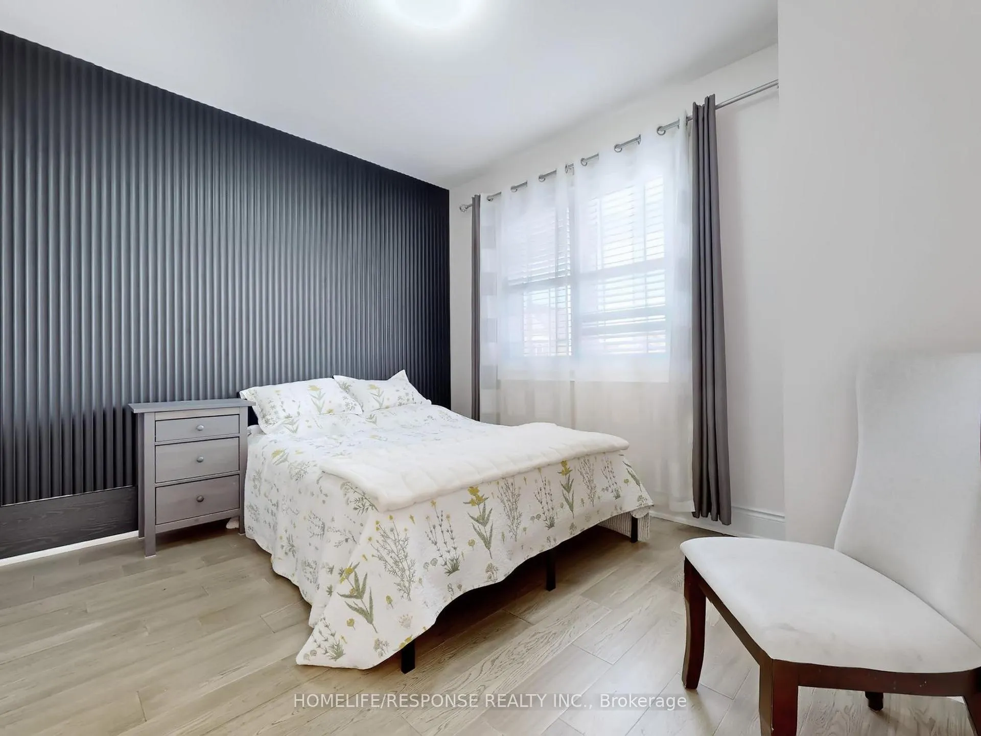Photo 35 of 141 Auckland Drive, Whitby, Rural Whitby — HOMEH