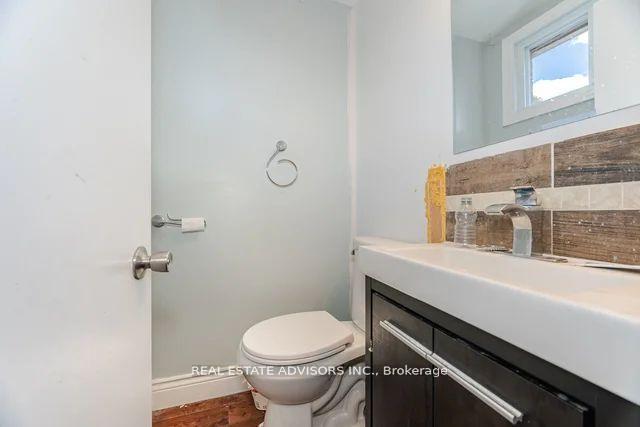Photo 31 of 4 Parkend Avenue, Brampton, Brampton South — HOMEH