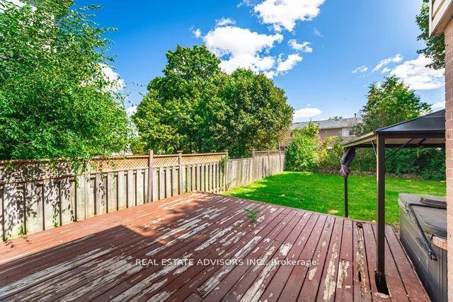 Photo 33 of 4 Parkend Avenue, Brampton, Brampton South — HOMEH