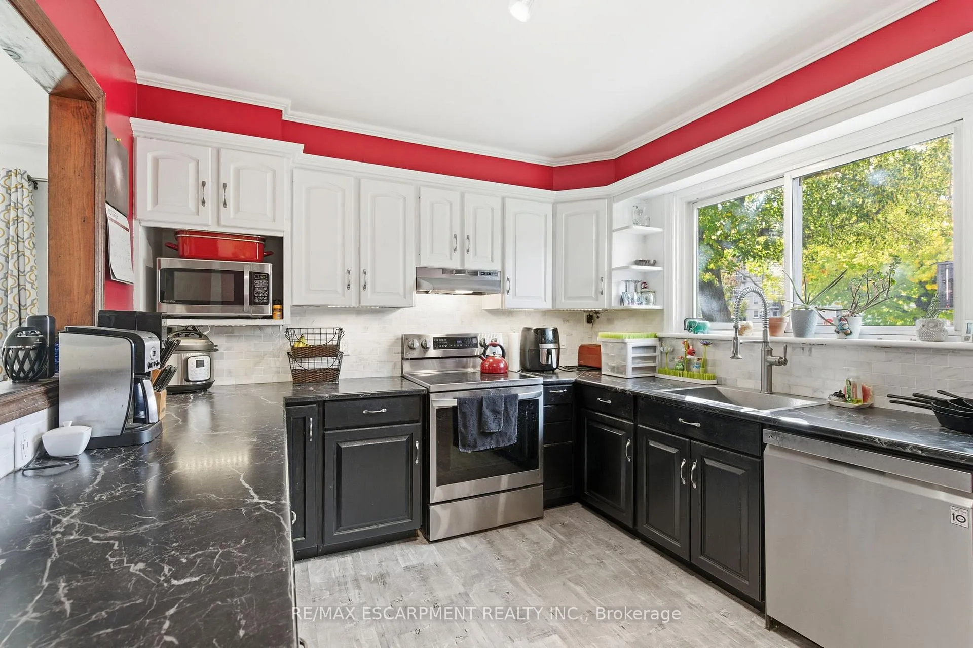 Photo 13 of 58 Seven Oaks Drive, Hamilton, Hill Park — HOMEH