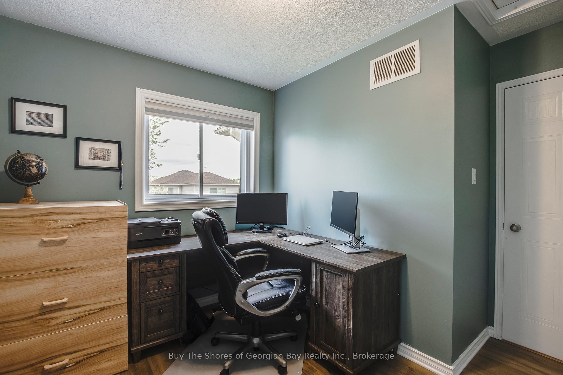 Photo 17 of 96 Barre Drive, Barrie, Painswick North — HOMEH