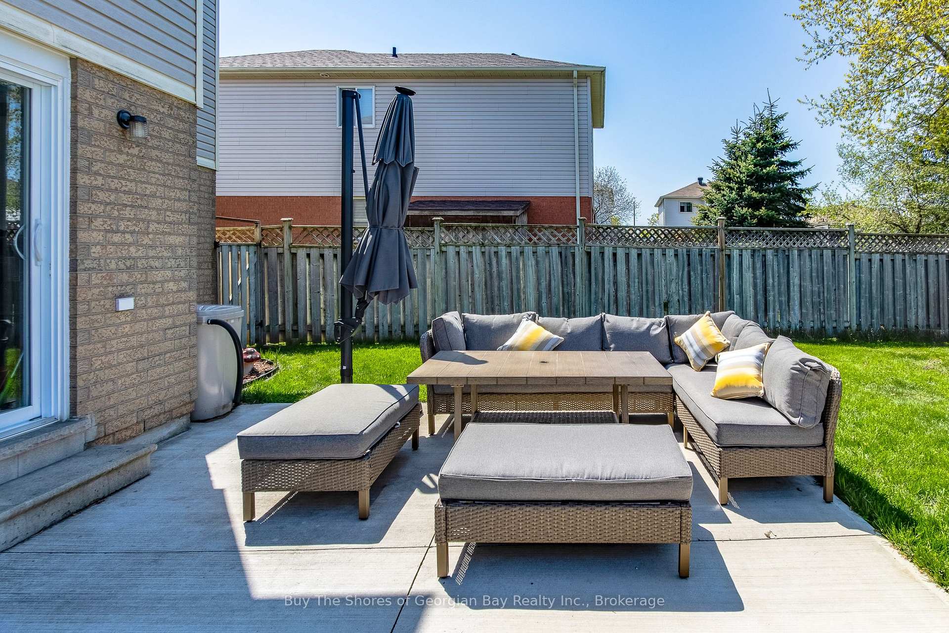 Photo 31 of 96 Barre Drive, Barrie, Painswick North — HOMEH