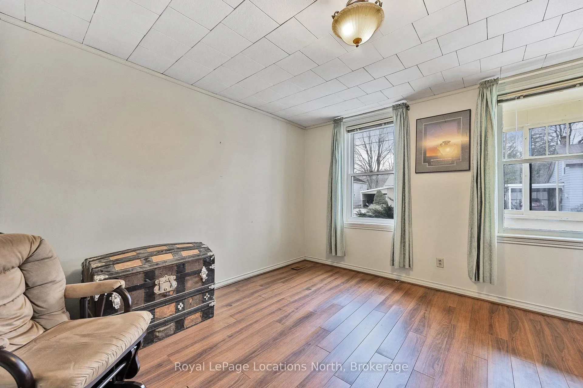 Photo 6 of 163 Henry Street, Meaford — HOMEH