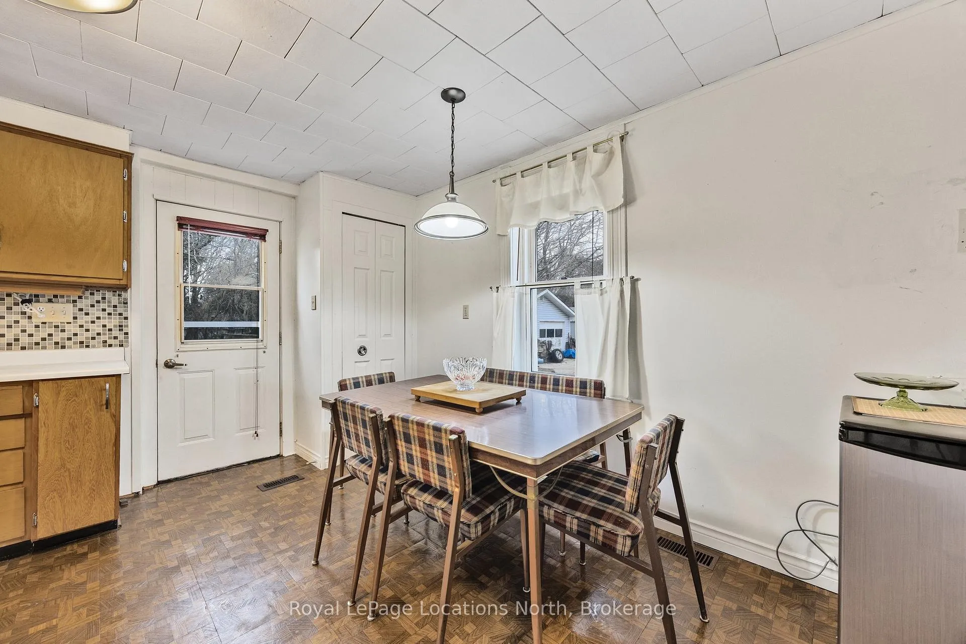 Photo 10 of 163 Henry Street, Meaford — HOMEH