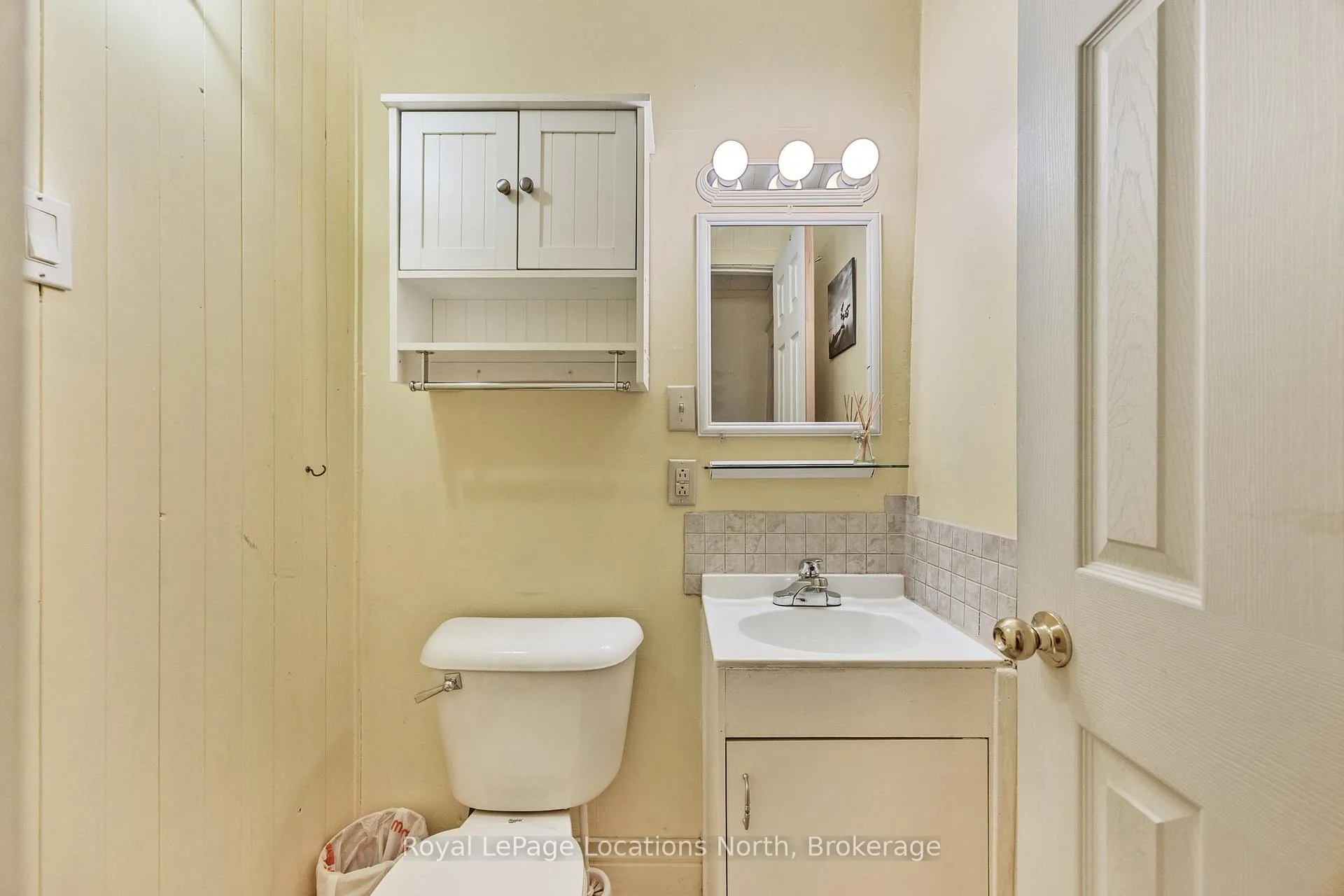 Photo 16 of 163 Henry Street, Meaford — HOMEH