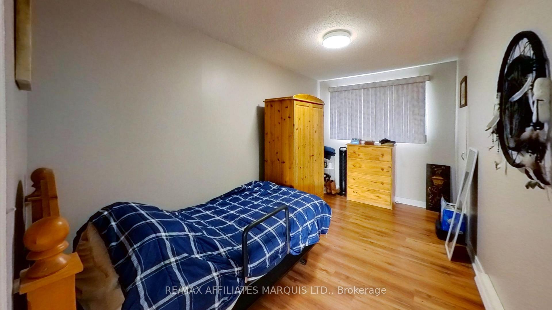 Photo 14 of 613 Twelfth Street E, Cornwall — HOMEH