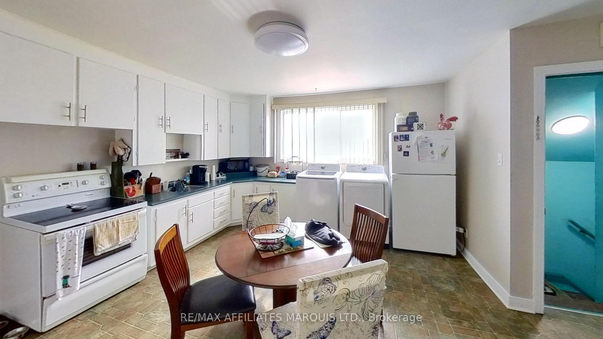 Photo 17 of 613 Twelfth Street E, Cornwall — HOMEH