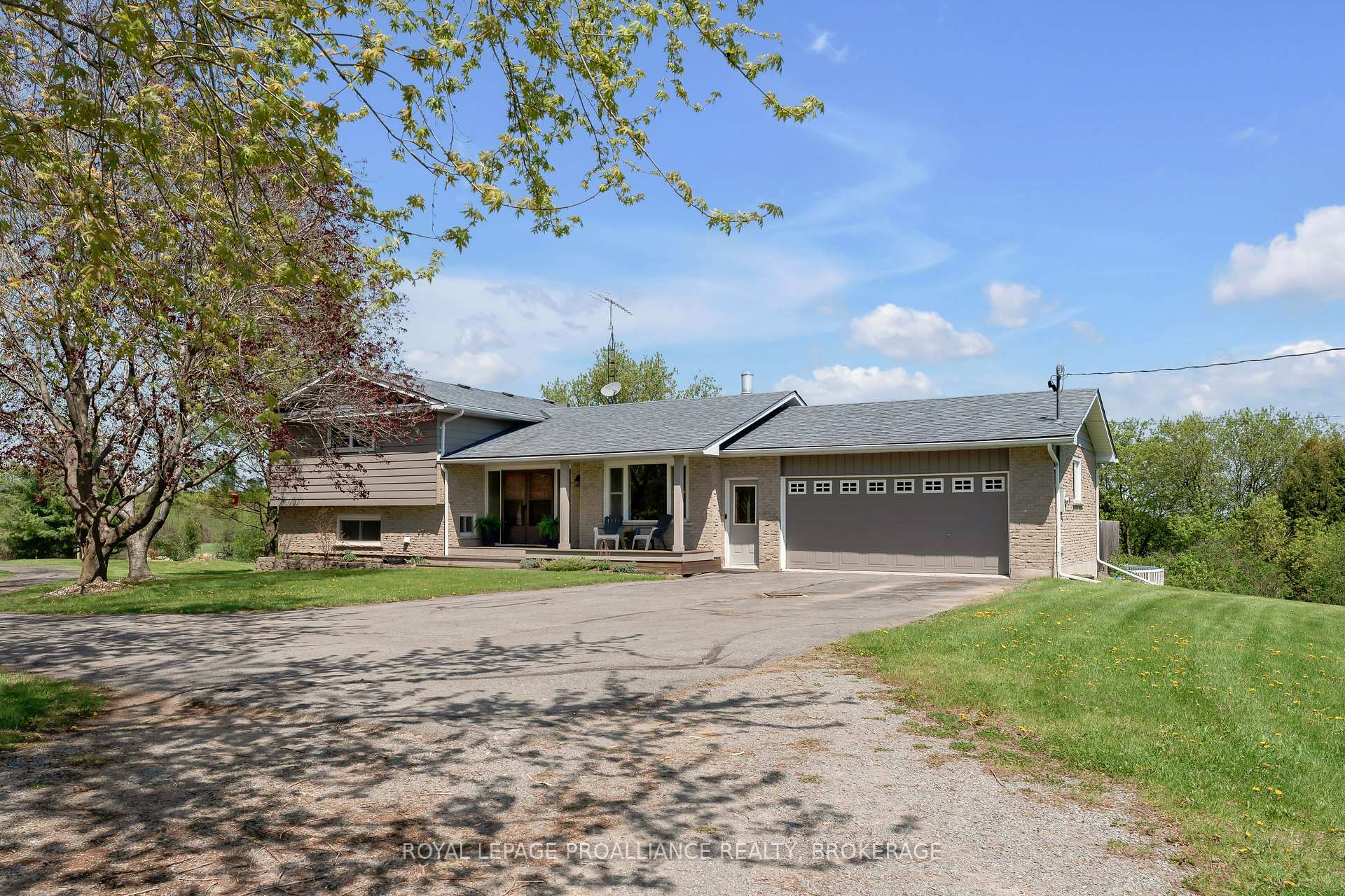 Photo 2 of 1960 Keeley Road, Frontenac, Frontenac South — HOMEH