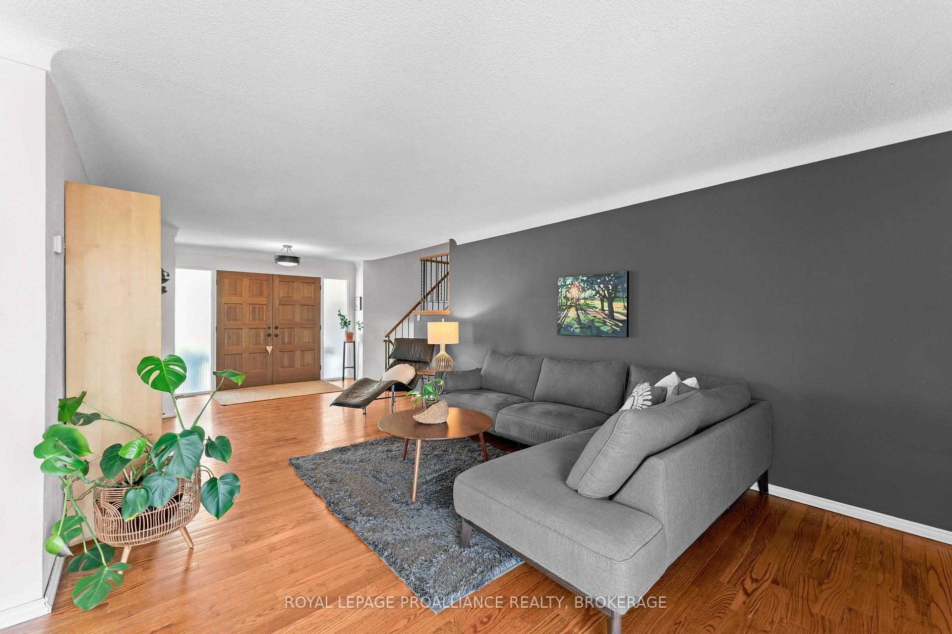 Photo 7 of 1960 Keeley Road, Frontenac, Frontenac South — HOMEH