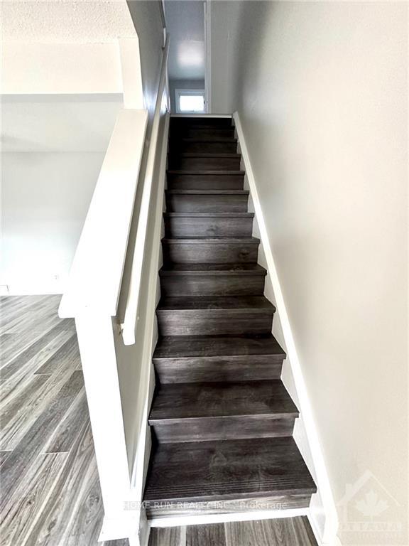 Photo 5 of 8B Knollsbrook Drive, Ottawa, Barrhaven - Knollsbrook — HOMEH