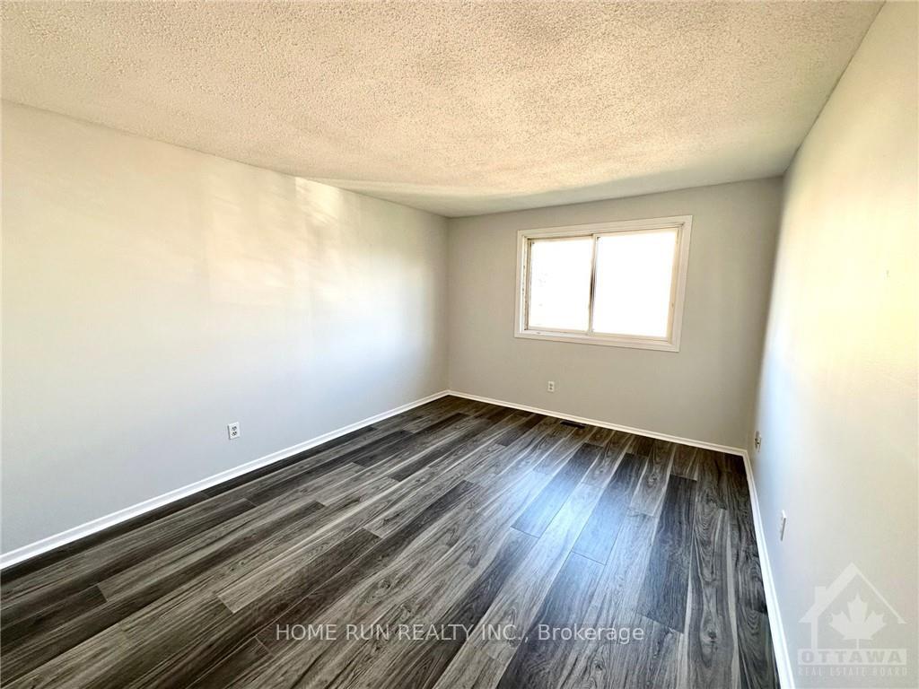 Photo 8 of 8B Knollsbrook Drive, Ottawa, Barrhaven - Knollsbrook — HOMEH
