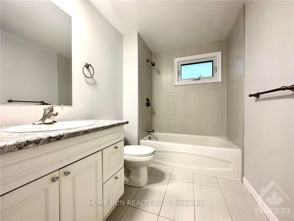 Photo 9 of 8B Knollsbrook Drive, Ottawa, Barrhaven - Knollsbrook — HOMEH