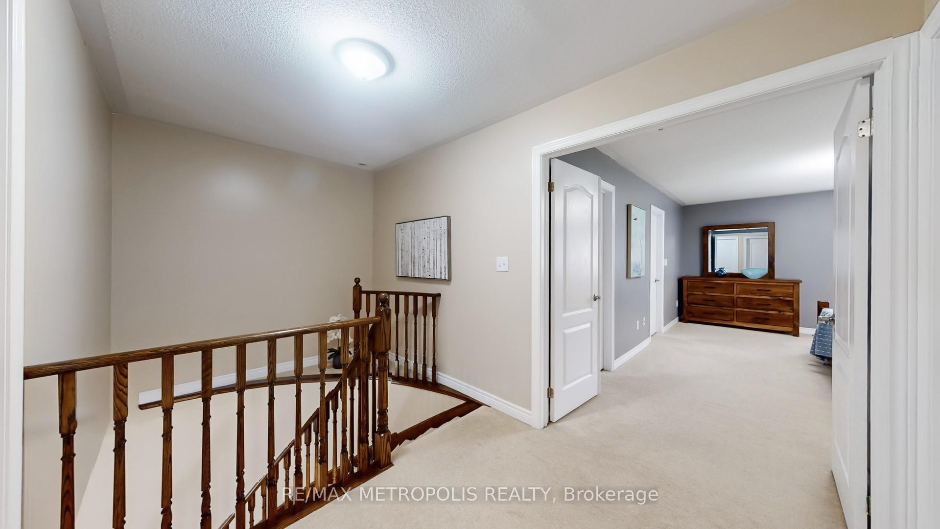 Photo 12 of 192 Avondale Drive, Clarington, Courtice — HOMEH
