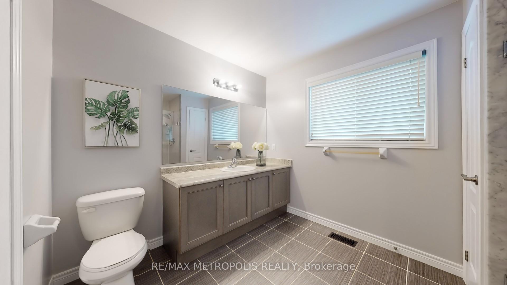 Photo 17 of 192 Avondale Drive, Clarington, Courtice — HOMEH