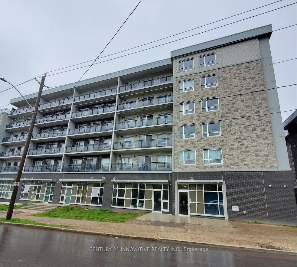 Front of Unit #F415, 275 Larch Street