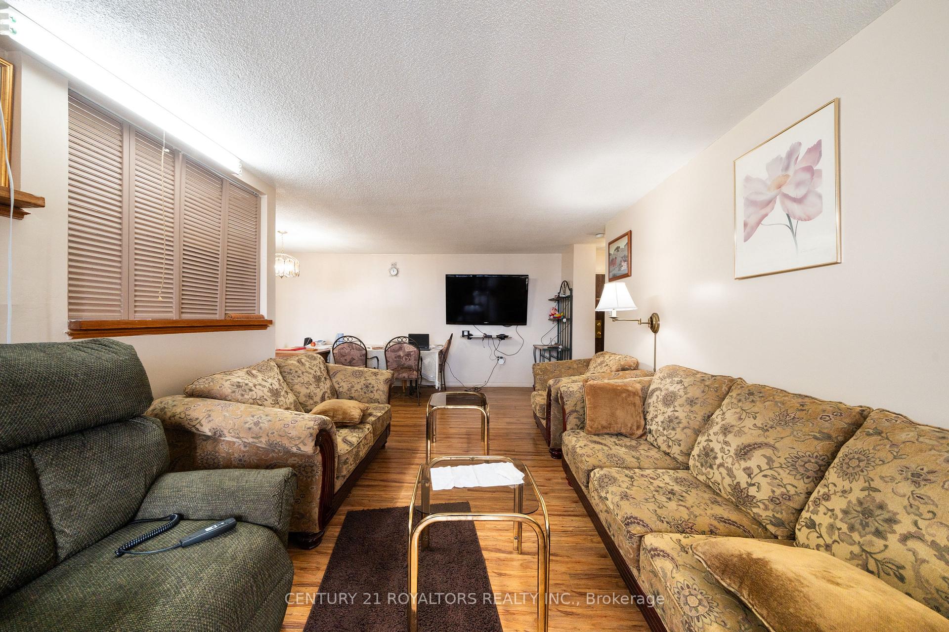 Photo 7 of Unit 1210, 18 Knightsbridge Road, Brampton, Queen Street Corridor — HOMEH