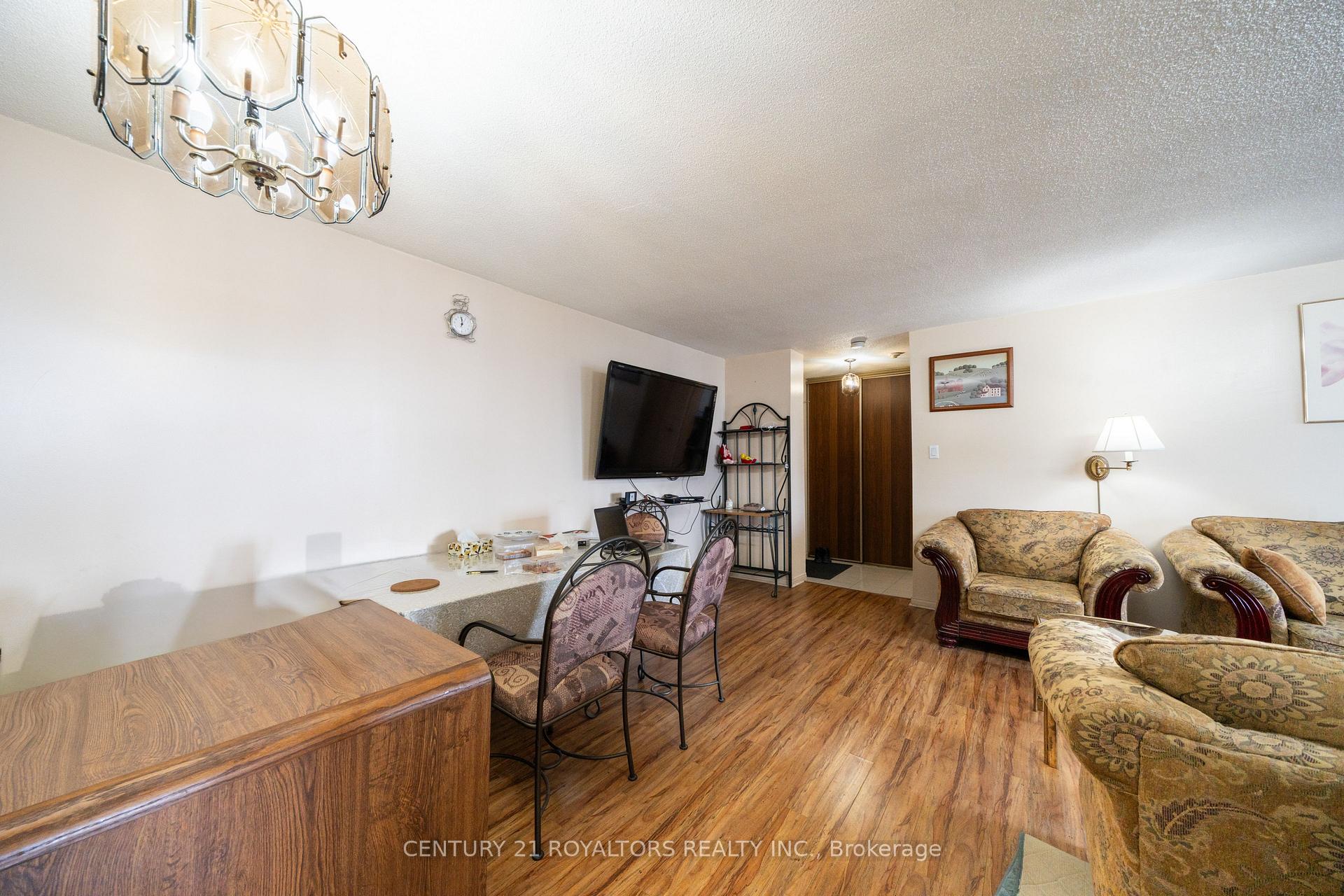 Photo 19 of Unit 1210, 18 Knightsbridge Road, Brampton, Queen Street Corridor — HOMEH