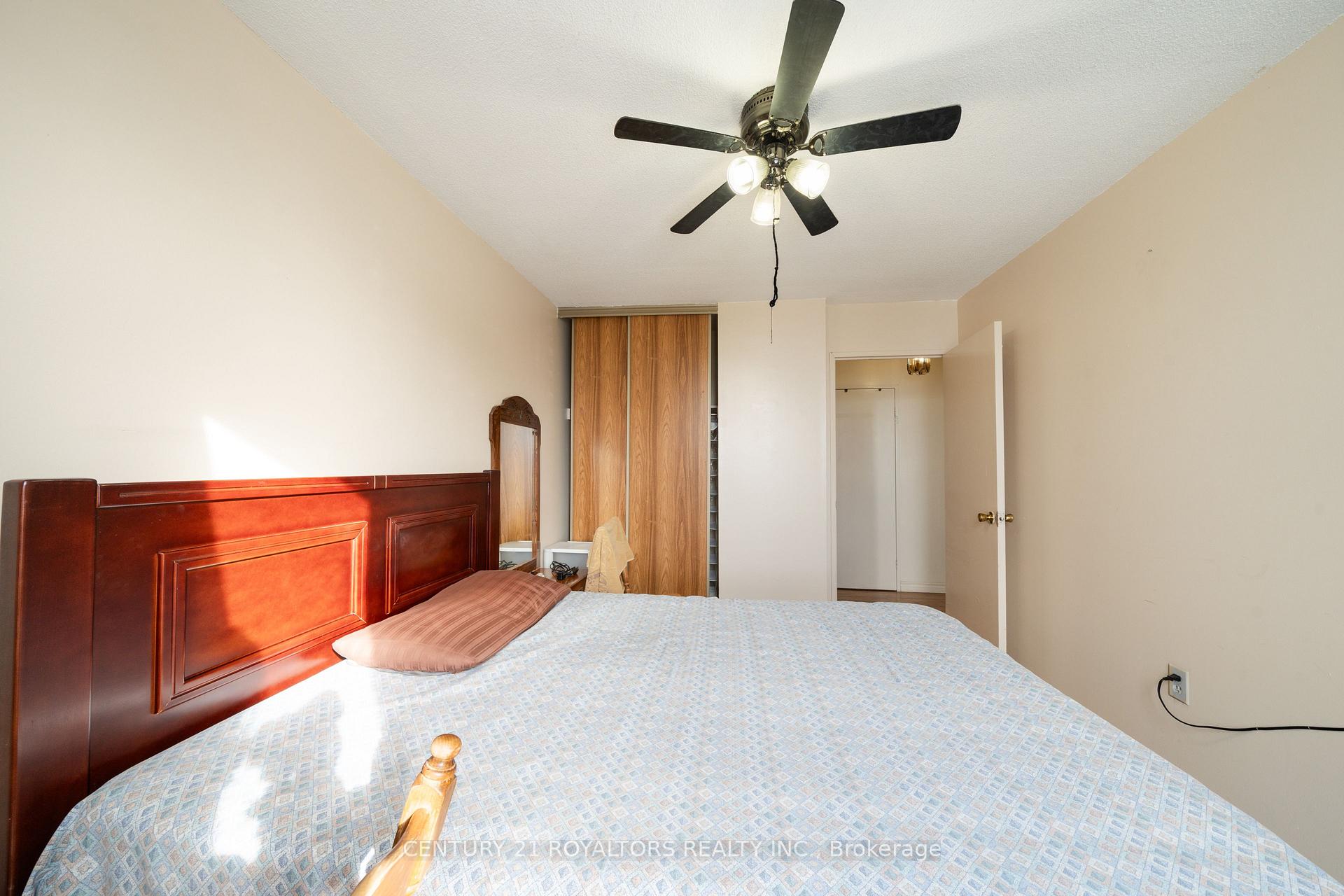 Photo 25 of Unit 1210, 18 Knightsbridge Road, Brampton, Queen Street Corridor — HOMEH