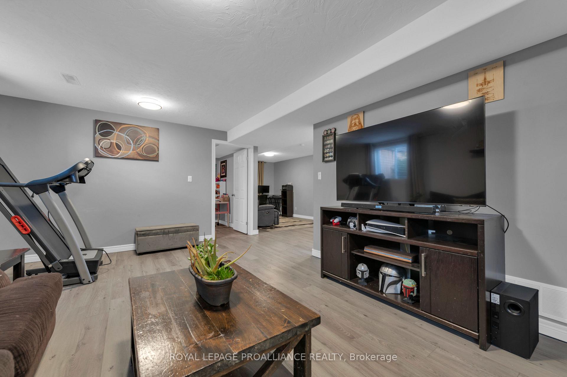 Photo 23 of 18 Fox Den Drive, Brighton, Brighton (Town) — HOMEH