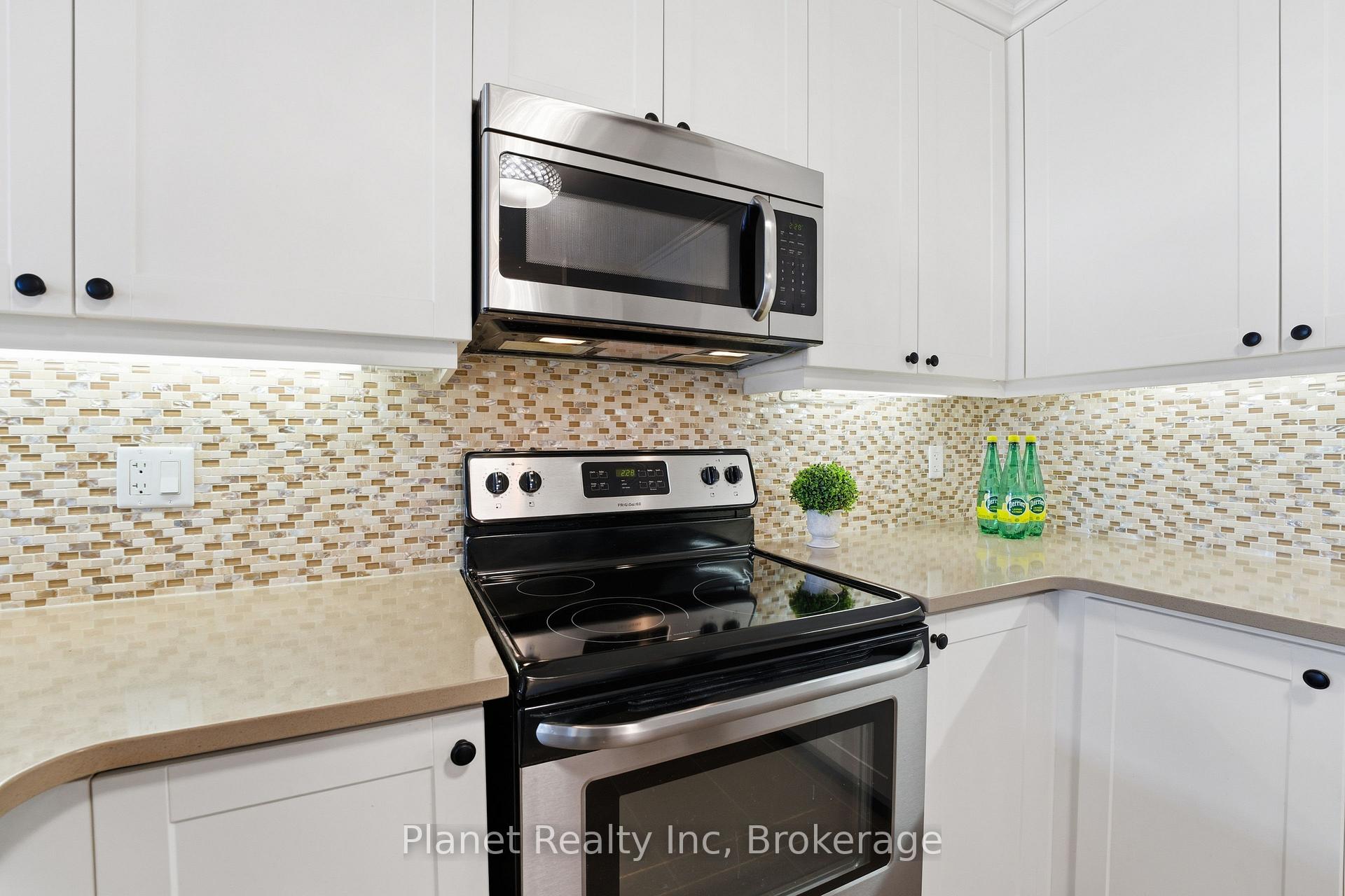 Photo 6 of Unit 204, 2 Colonial Drive, Guelph, Pineridge/Westminster Woods — HOMEH