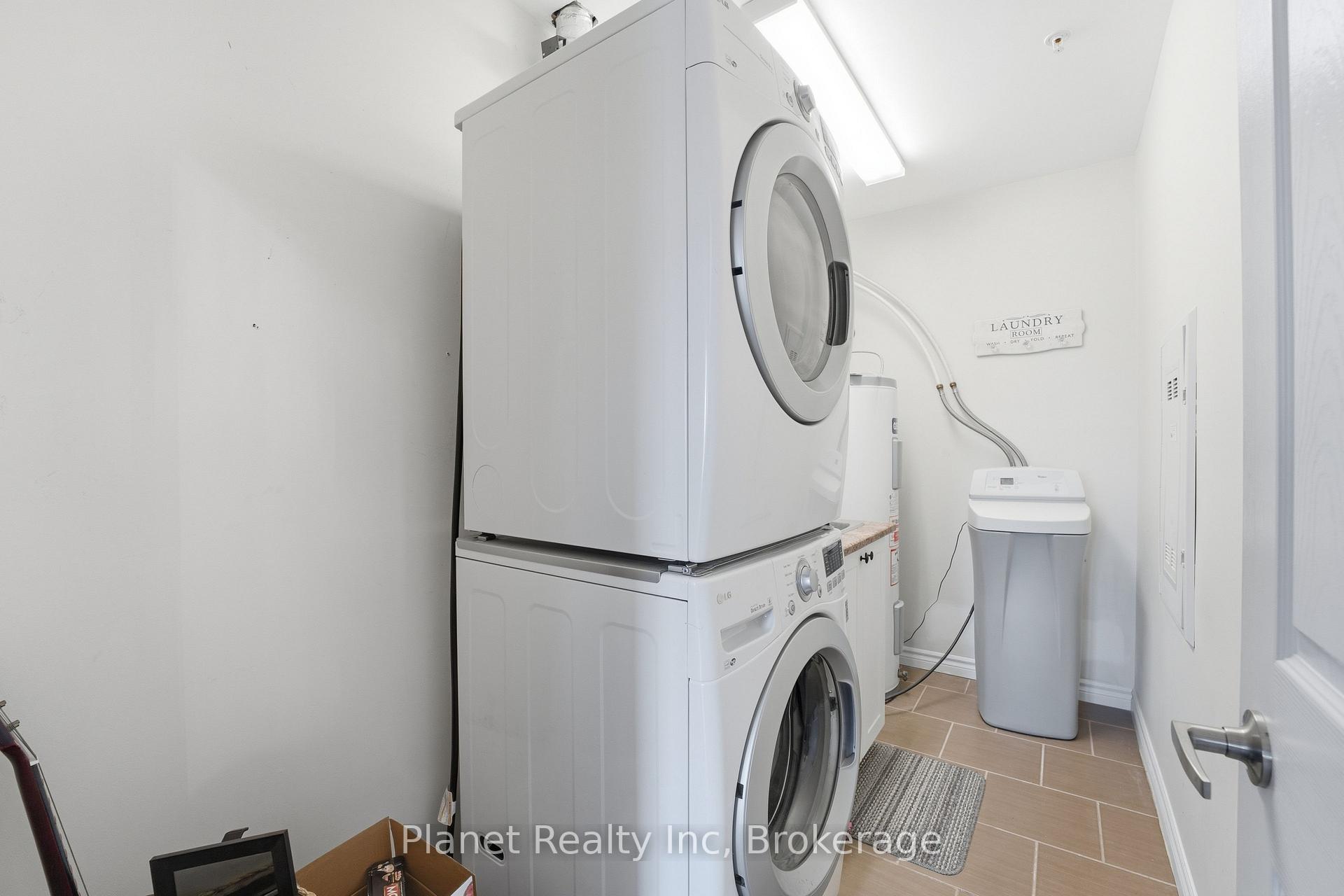 Photo 10 of Unit 204, 2 Colonial Drive, Guelph, Pineridge/Westminster Woods — HOMEH