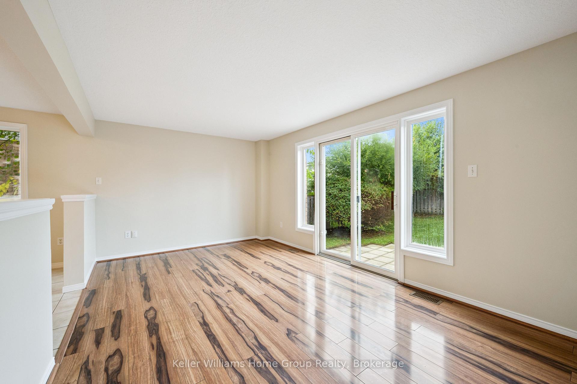 Photo 9 of 123 Stephanie Drive, Guelph, Willow West/Sugarbush/West Acres — HOMEH