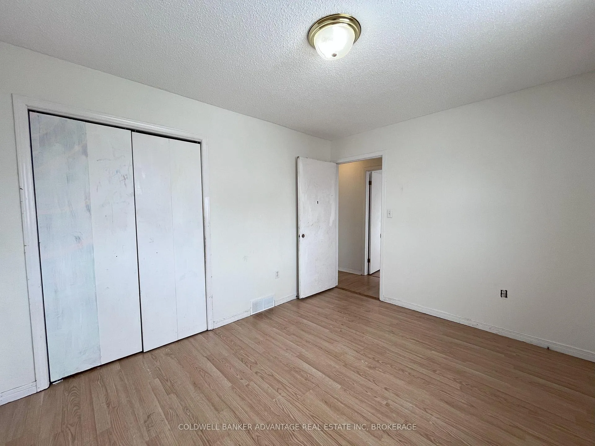 Photo 11 of 86 Commercial Street, Welland, Lincoln/Crowland — HOMEH
