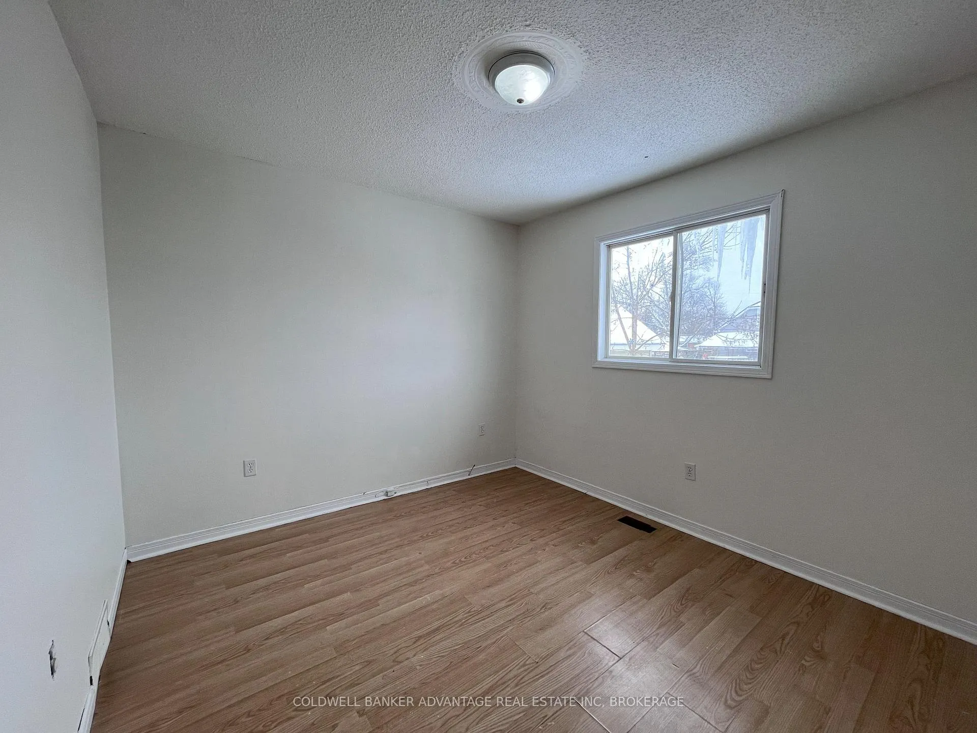 Photo 12 of 86 Commercial Street, Welland, Lincoln/Crowland — HOMEH