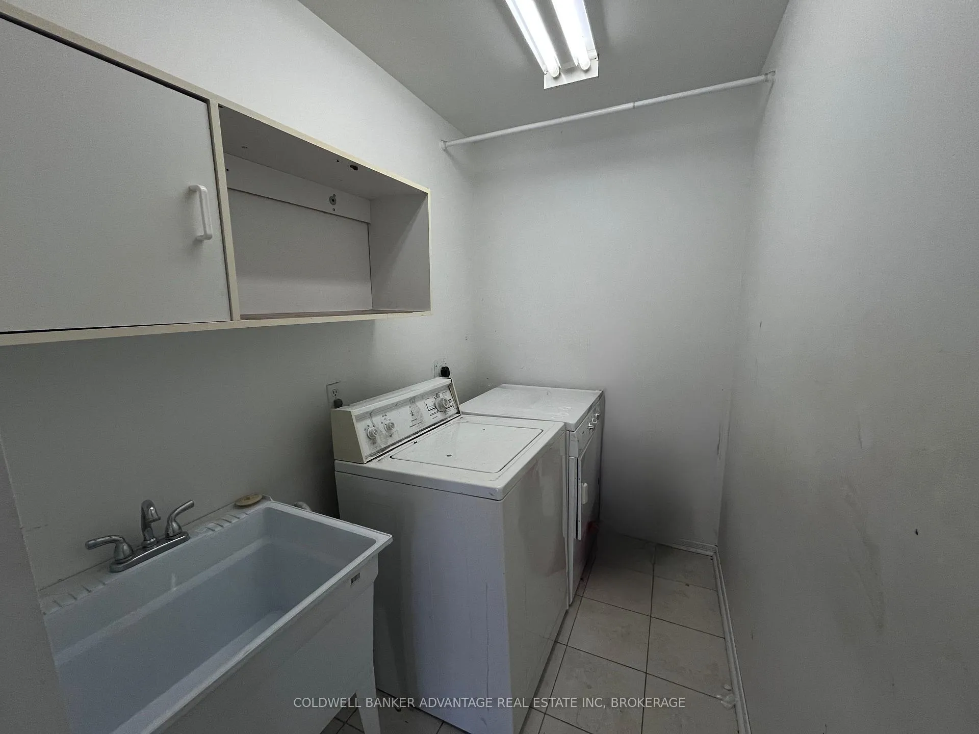 Photo 14 of 86 Commercial Street, Welland, Lincoln/Crowland — HOMEH