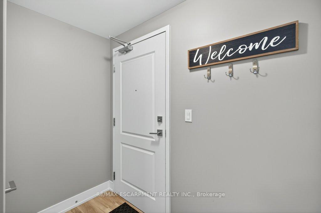 Photo 6 of Unit 611, 450 Dundas Street E, Hamilton, Waterdown — HOMEH