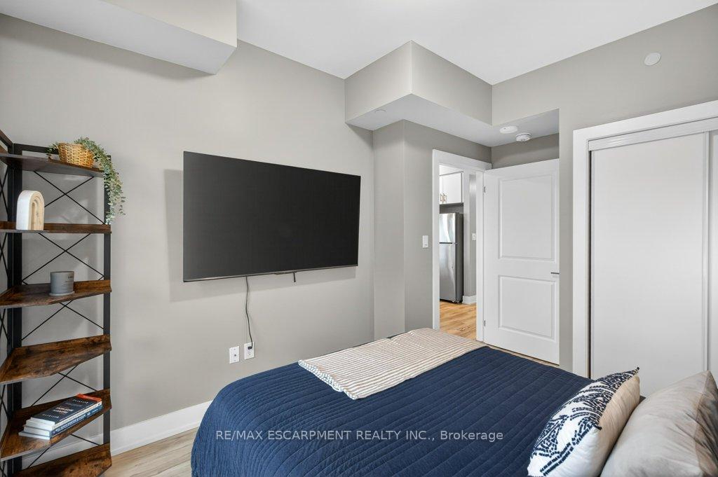 Photo 4 of Unit 611, 450 Dundas Street E, Hamilton, Waterdown — HOMEH