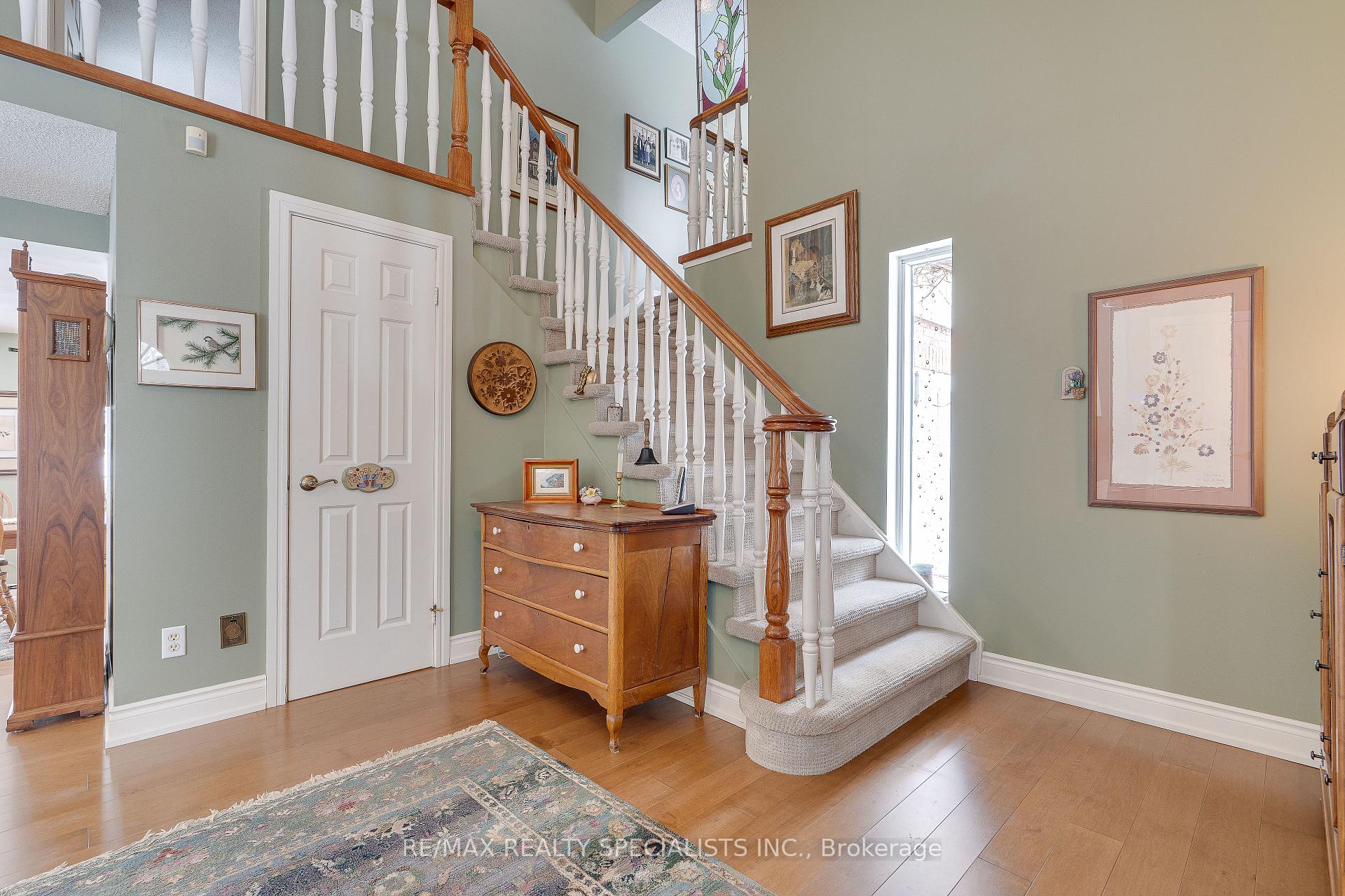 Photo 8 of 37 George Crescent, Caledon, Rural Caledon — HOMEH