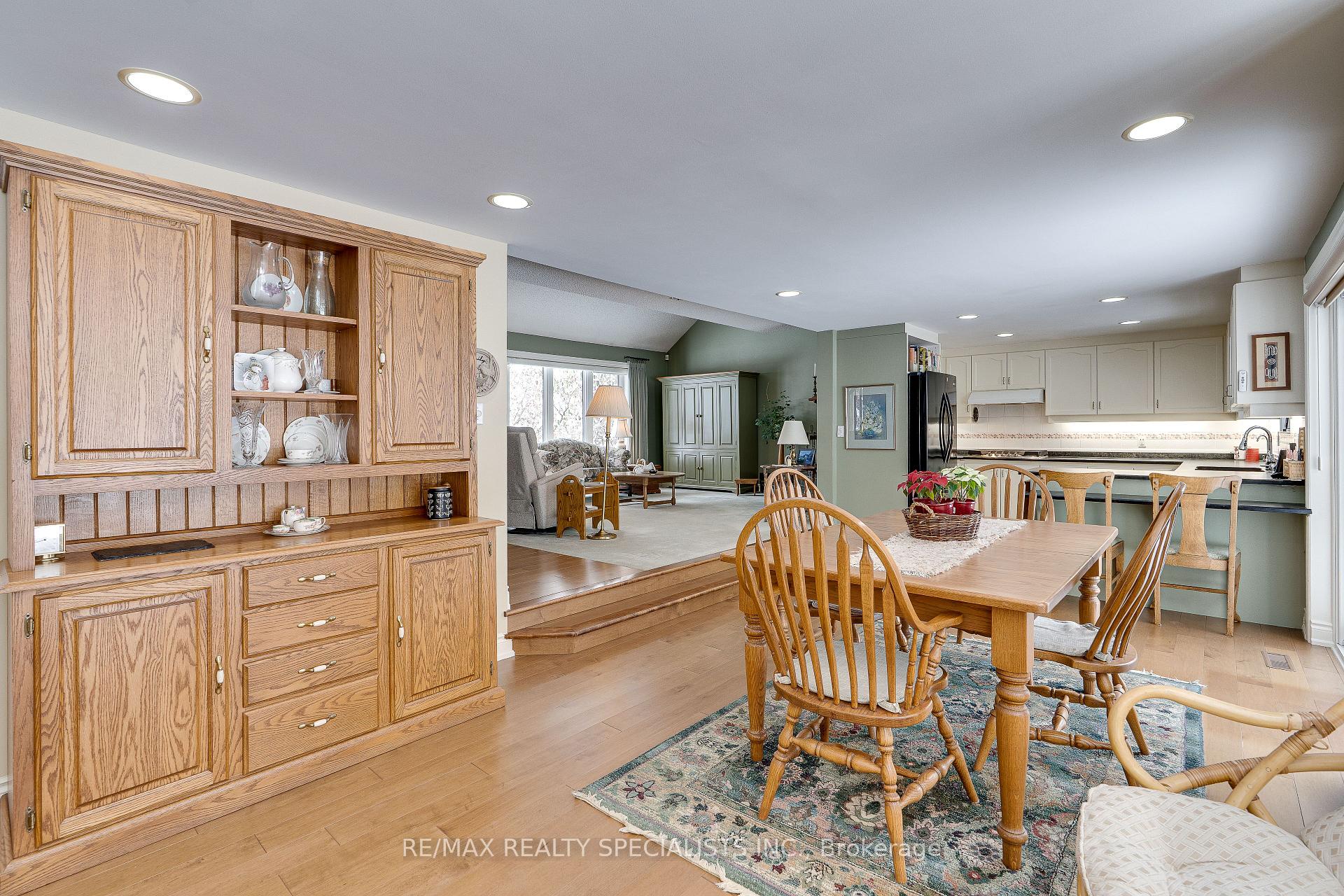 Photo 3 of 37 George Crescent, Caledon, Rural Caledon — HOMEH