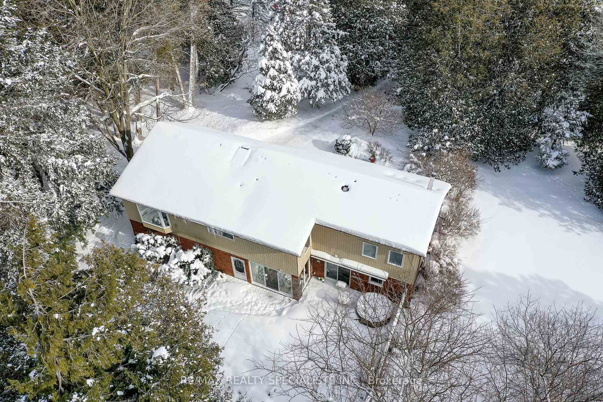 Photo 23 of 37 George Crescent, Caledon, Rural Caledon — HOMEH