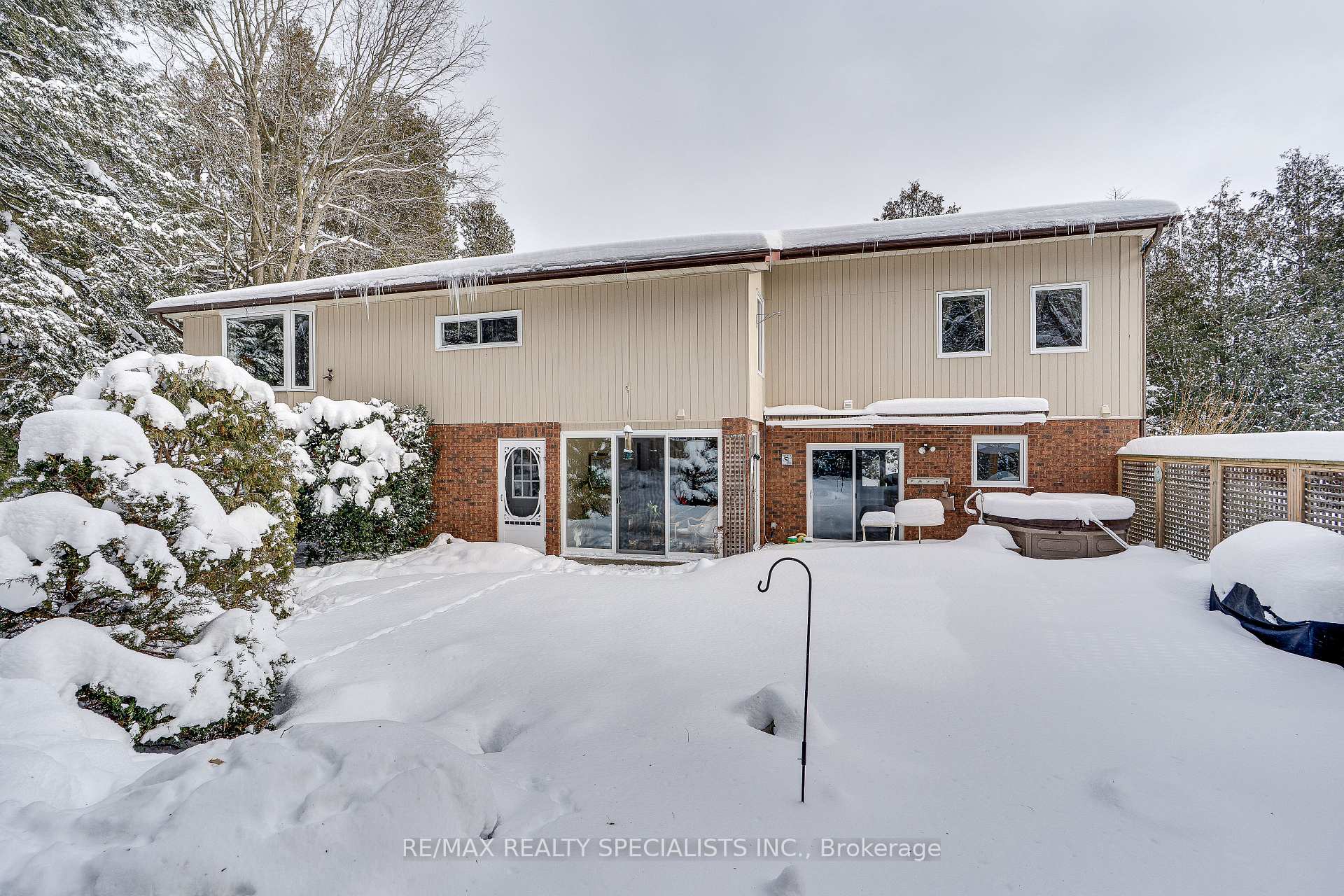 Photo 24 of 37 George Crescent, Caledon, Rural Caledon — HOMEH